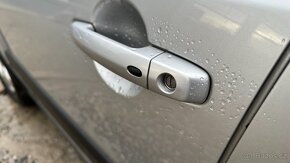 Suzuki SX4 1.6i 88kW ALU,Klima,Keyless - 9