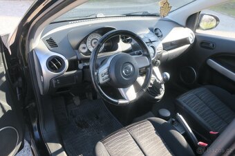 MAZDA 2 1.4 16V, KLIMA, SERVISKA, UDRŽOVANÝ VŮZ - 9