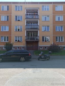 Pronajmu byt 1 +1 - 9