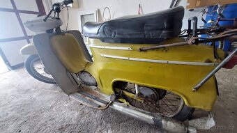 Jawa pionýr - 9