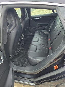 Tesla Model S85D Nabíjení zdarma - 9