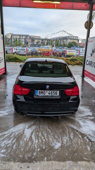 BMW 3 Series E90 325d, 2009 - 9