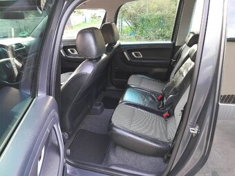 Škoda Roomster 1.4i 63kW rok 2007 naj.174tis. NOVÁ STK - 9