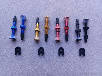 Šroubky, Bezdušové Ventilky, Trny + Olivy atd - 9