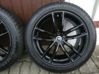 BMW 5 G30,31 18" M 662 originální zimní kola 245/45/18 5x11 - 9