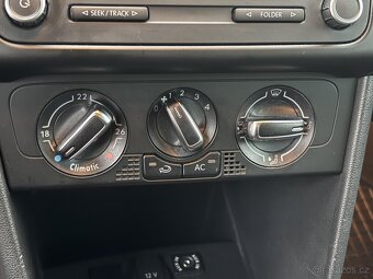 Volkswagen Polo 1.2i , 51 kW benzín, 2010 - 9