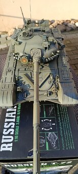 Tank T-72 , 1/16 - 9