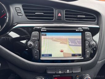 Kia Cee´d, 1.6l/99 kW, Tažné, Plná výbava - 9