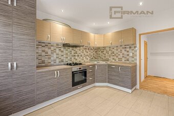 Byt 2+1, 69 m², družstevní – Strašnice, velkorysý prostor s - 9