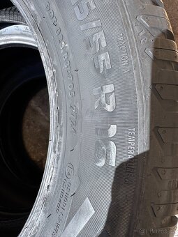 Celoroční pneu - 215/55R16 93H Quatrac Vredestein - 9