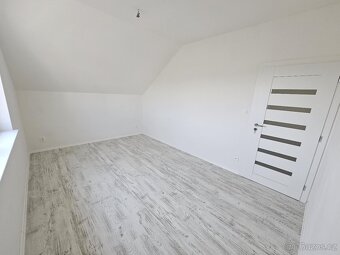 Prodej domu 98 m² s pozemkem 428 m² - 9