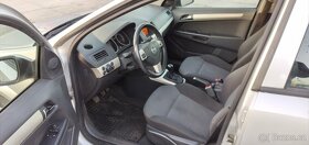 Opel Astra caravan 1,3CDTI 2008 1.majitel klima - 9