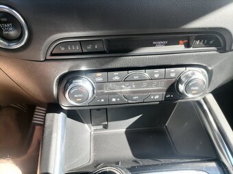 Mazda CX-5 2.0i118kw4x4SPORTheadUpKameraXenonVyhřVolJenSerMa - 9