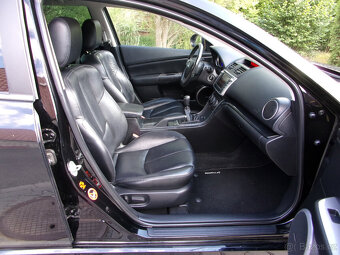 Mazda 6 Dynamic sport 2.5i 16V kombi,xenony,kůže,BOSE - 9