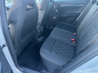 ŠKODA KAROQ SPORTLINE 1.5TSI BENZIN cockpit canton m2021 - 9
