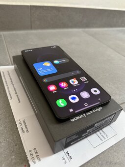 Samsung S25 Edge - 256 gb - Titanium Jetblack - 9