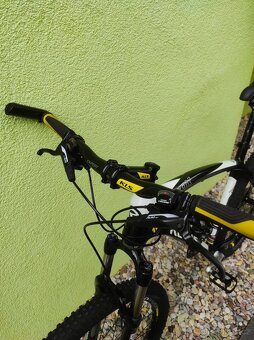 Značkové horské kolo KELLYS THORX 27,5"/L - DISC - 9