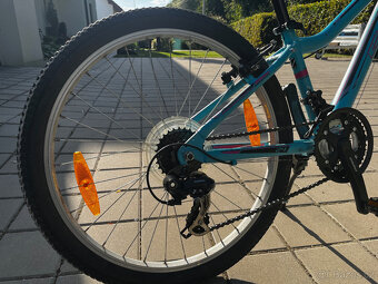 Dívčí kolo velikost 24 - 9