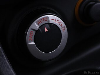 Dacia Duster 1,5 dCi 4x4 CZ Ambiance Klima (2010) - 9