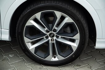 Audi Q3 40 TDI Quattro S Line S tronic, DPH - 9