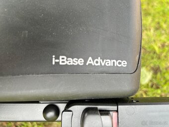 Autosedačka Joie i-Gemm včetně základny i-Base™ Advance - 9