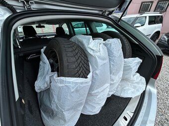 Škoda Superb, 2.0 TDi 103 KW DSG 177 tis km - 9