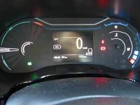 Dacia Spring Electric 33 kW/45k Comfort Plus - 9