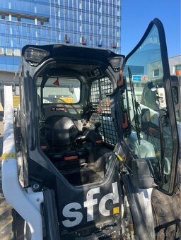 Bobcat S76 – TOP stav, 260 mth, lžíce + paletizační vidle - 9