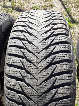 alu disky BMW 5x120 r16, zimní pneu 195/55/16 6-7mm - 9
