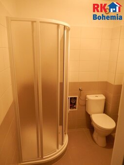Nabízíme k pronájmu byt 1+kk o ploše 27m2 ve 4NP bez výtah - 9