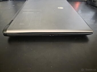 Herní notebook alienware RTX 4070 - 9