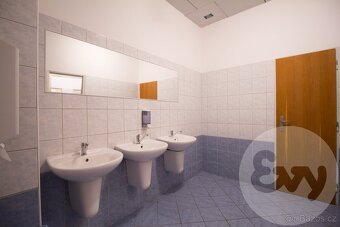 Pronájem kanceláře, 400 m2 - Ostrava - Hrabová, ul. Místecká - 9