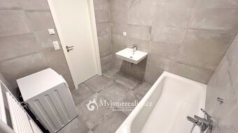Pronájem bytu s balkonem 3+kk, 89 m2 - Znojmo, ul. Na Kolbiš - 9