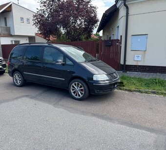 Volkswagen Sharan 19TDI 96 Kw - 9