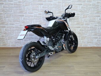 KTM Duke 125 ABS 27700km, dobrý stav, po servisu - 9