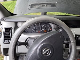 Opel vivaro 1.9 dti, 74 kW, naprosto bez koroze v bezvadném - 9
