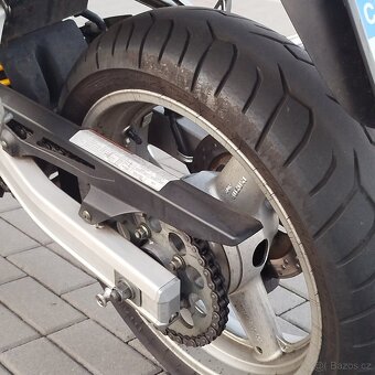 Suzuki SV650s - 9