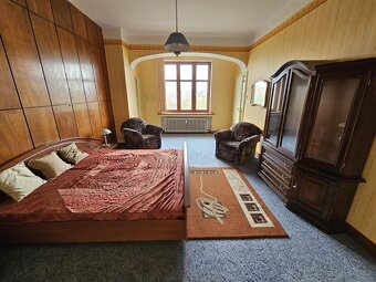 Elegantní prvorepublikový byt k pronájmu 140 m2 – Americká t - 9