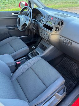 Volkswagen Golf Plus - 1.6i, 75kW, první majitel, ČR - 9