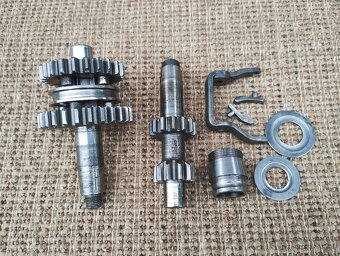 Prodám díly motoru Fichtel & Sachs 98 Wanderer, DKV, NSU - 9