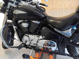 Suzuki Intruder 800 Volusia - 9