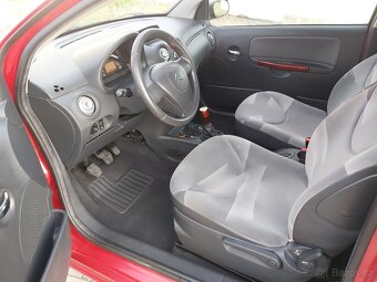 Citroen C2 1.4 Exclusive, jen 89.000 km, servis Citroen - 9