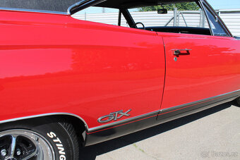 1969 Plymouth GTX 440 - muscle car po kompletní renovaci - 9