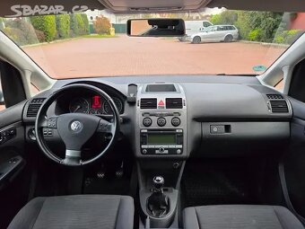 Touran 1.9TDI 77kW bez koroze,serviska,tempomat,digi.klima - 9