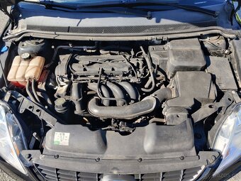 Ford Focus 1.6i 74 kW, hatchback, manual, 2011, 140tkm - 9