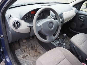 Dacia Sandero 1.4 - 9