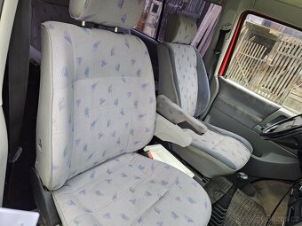 Prodám vwT4 caravelle 2.5tdi 75kw 👌🚐 - 9