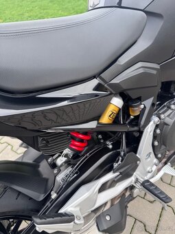 BMW F900R - 9