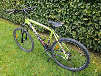 26" horské hliníkové kolo KELLYS, rám 19,5" zdvih 120 mm - 9