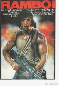 FILMOVE PLAGATY A FOTOSKY AKCNYCH HRDINOV - 9